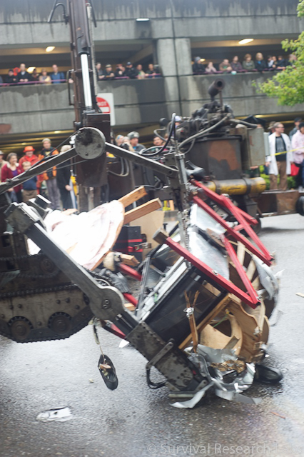 Running Machine vs BugBot